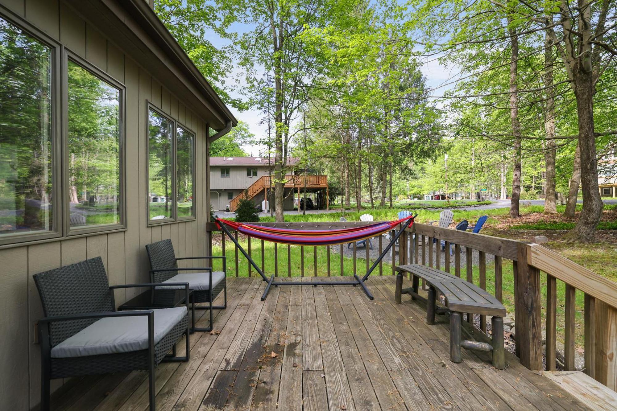 Dreamy House - Fireplace, Firepit & Pet Friendly *